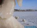 Черное море в Крыму сковано льдом
