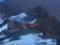 Спасательный вертолет разбился в Альпах при попытке эвакуировать альпиниста