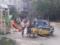 В Харькове нетрезвые водители начали сносить лавочки