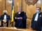 Суд закрыл дело  одного патрона  против активиста Стерненко