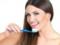 Стоматологи розповіли, як чистити зуби «навпаки» і чому це правильно