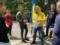 В Мелитополе в городском парке спели гимн Украины