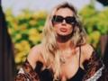 Лобода потрясла “пятой точкой” на камеру в туалете