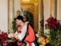 Жена Остапчука с розой в голове и с платком на бедрах страстно станцевала с мужем