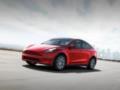 Украинцы массово покупают старые авто из США: сколько стоит самая популярная модель