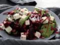 Вкусный и полезный салат из свеклы на каждый день: готовится блюдо без майонеза