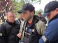 В Киеве владелец барбершопа помогал клиентам уклоняться от мобилизации