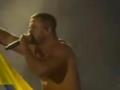 Фронтмен Imagine Dragons на концерте поднял флаг Украины: так выглядит настоящая поддержка