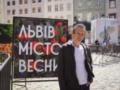 Святослав Вакарчук зворушив зустріччю з мамою у Львові та зачарував безкоштовним виступом у центрі