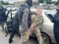 Правоохранитель пытался  эвакуировать  уклониста на надувном матрасе