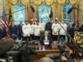 Футболист  Ювентуса  назвал странной встречу с Трампом в Овальном кабинете