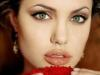 Как заботиться о коже под глазами каждый день