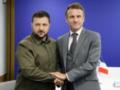 Макрон после разговора с Путиным сразу связался с Зеленским, - СМИ