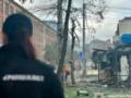В Киеве в результате российского обстрела погиб мужчина и есть пострадавшие: последствия атаки