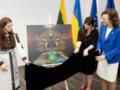 Некоторые картины рисовались в бомбоубежищах Киева: в парламенте Литвы открылась выставка украинской художницы