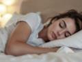 Почему люди разговаривают во сне: ученые нашли объяснение