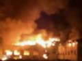 В Сумах после удара БПЛА вспыхнул пожар