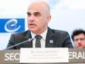 Генсек Совета Европы приступает к работе после лечения