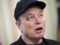 Маск планирует профинансировать муралы в память об убитой украинке
