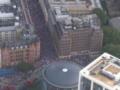 В Лондоне десятки тысяч людей вышли на акции протеста