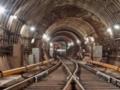 В киевском метро человек упал на рельсы в Киеве