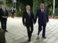 Несмотря на ордер МУС: Путин прибыл в Таджикистан