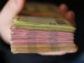 Госслужащие в Украине массово недовольны зарплатами: что не так с выплатами чиновникам