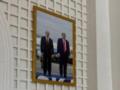 В Белом доме повесили фото Трампа с Путиным