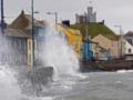 Шторм Дейв оставил тысячи домов в Ирландии без электричества
