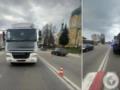 Под Киевом грузовик на переходе сбил насмерть пожилого мужчину. Подробности ДТП и фото
