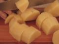В какую воду бросать картофель, чтобы он не разварился: в холодную или кипящую