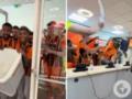Футболисты  Шахтера  сорвали пресс-конференцию Турана и облили его шампанским.