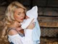 Без фотошопа: Гросу честно показала, как выглядит через месяц после родов