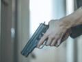 В Киеве мужчина открыл стрельбу во дворе многоэтажки
