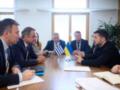 Зеленский встретился с премьер-министром Греции
