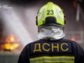 Атака России: под Киевом потушили масштабный пожар