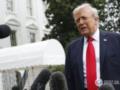 Трамп пригрозил лишить лицензий телекомпании, не транслировавшие его обращение: кому грозит опасность