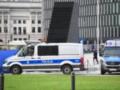 В Польше двое мужчин оскорбляли 16-летнего украинца в поезде: пассажиры и проводник обезвредили нападавших