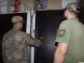 В Луцке мужчину задержали в подъезде жилого комплекса: в ТЦК объяснили инцидент