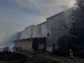 В Броварах после атаки российских дронов горит склад EVA