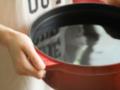 Как очистить пригоревшую кастрюлю без агрессивных средств: отличное решение