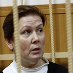  Пинают, как дворовую девку : глава Библиотеки украинской литературы отреагировала на приговор