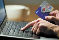 Жінка втратила свої кошти, коли продавала в інтернеті дитячі речі