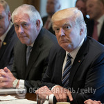 Трамп решил помириться с Россией: международник указал на связь с Украиной