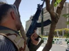 Террористсмертник взорвал себя в парламенте Ирана