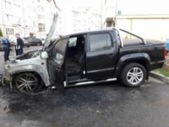 In Lutsk, unknown people burned the car of MP Lapin