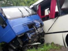 In Prykarpattia, a bus, petrol tanker and passenger cars collided, there are dead