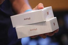 Контрабандні «Apple IPhone 6» знайшли у вагоні-ресторані вінницькі митники