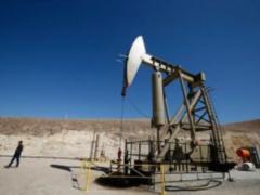 Brent торгуется ниже 48 долларов за баррель
