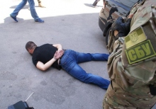 У Запоріжжі затримали збройне угруповання, до якого входили поліцейські та екс-беркутівці
